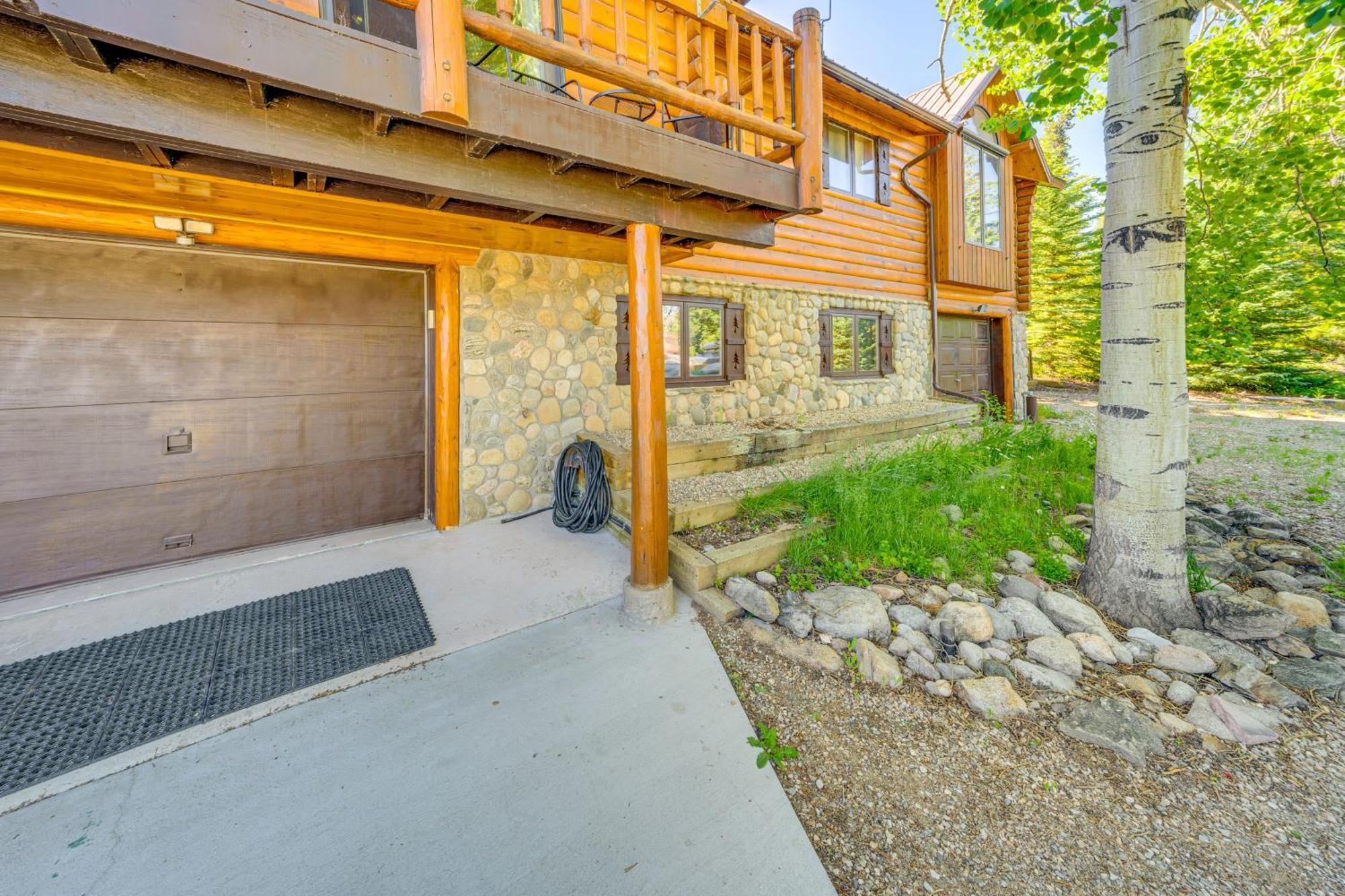 Dog-Friendly Grand Lake Cabin With Stunning Views! Exterior photo