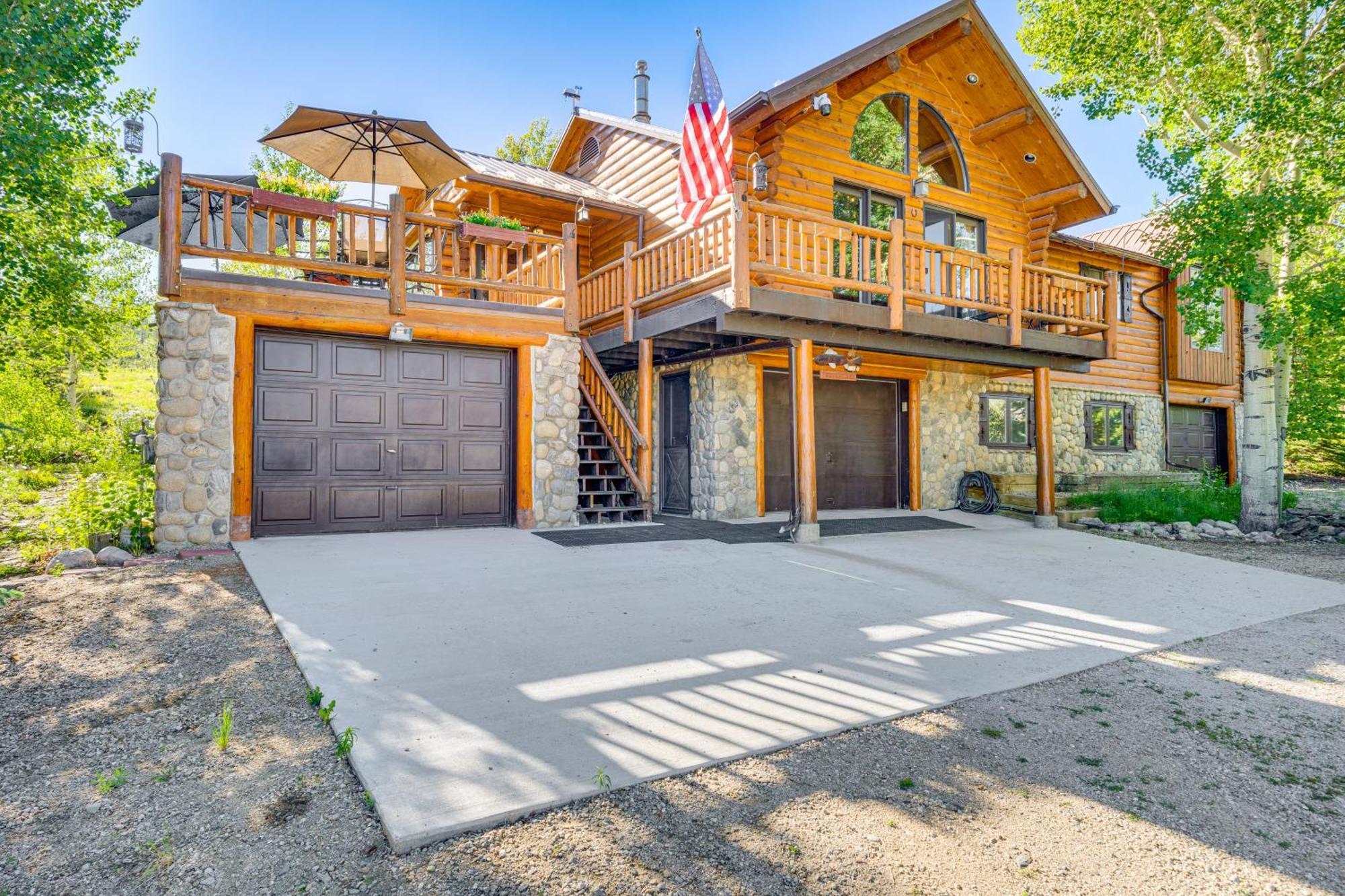Dog-Friendly Grand Lake Cabin With Stunning Views! Exterior photo